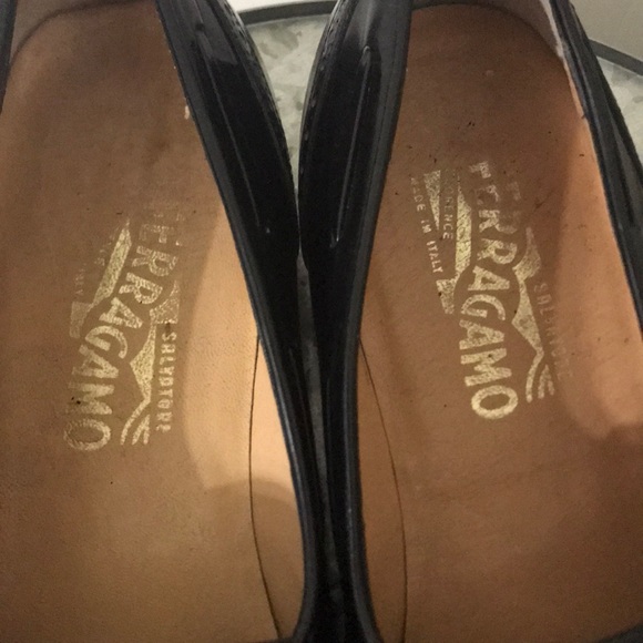 Men’s Salvatore Ferragamo Dress Shoes - Picture 3 of 7